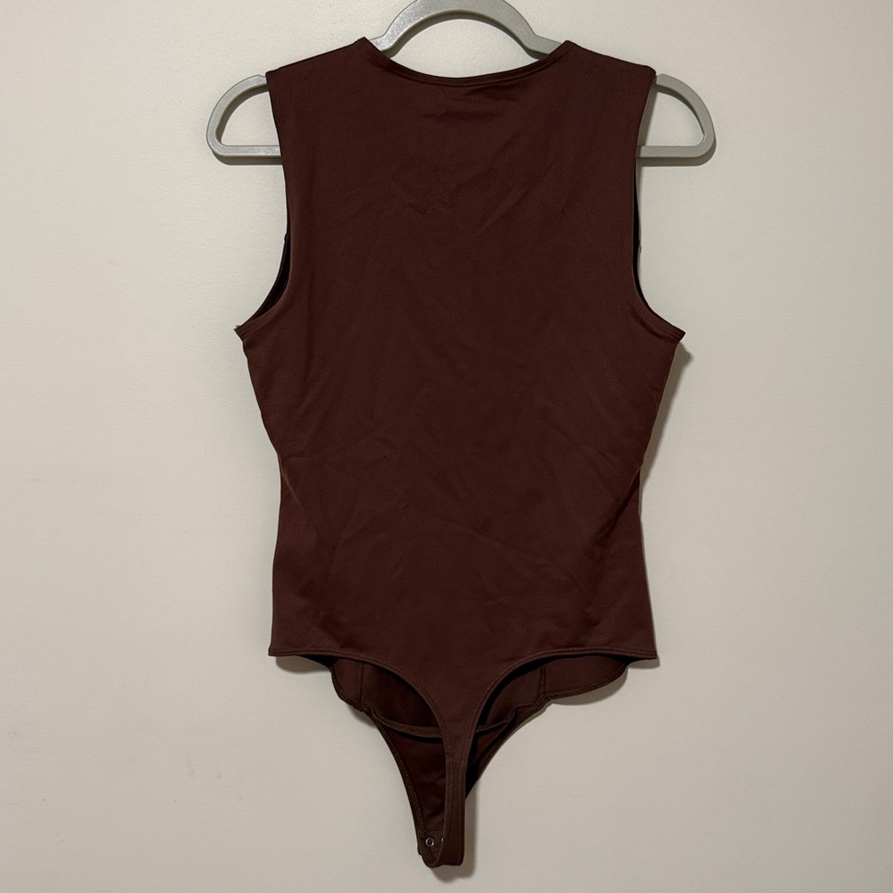 NWOT Abercrombie and Fitch Brown High Neck Body Suit - Picture 5 of 6